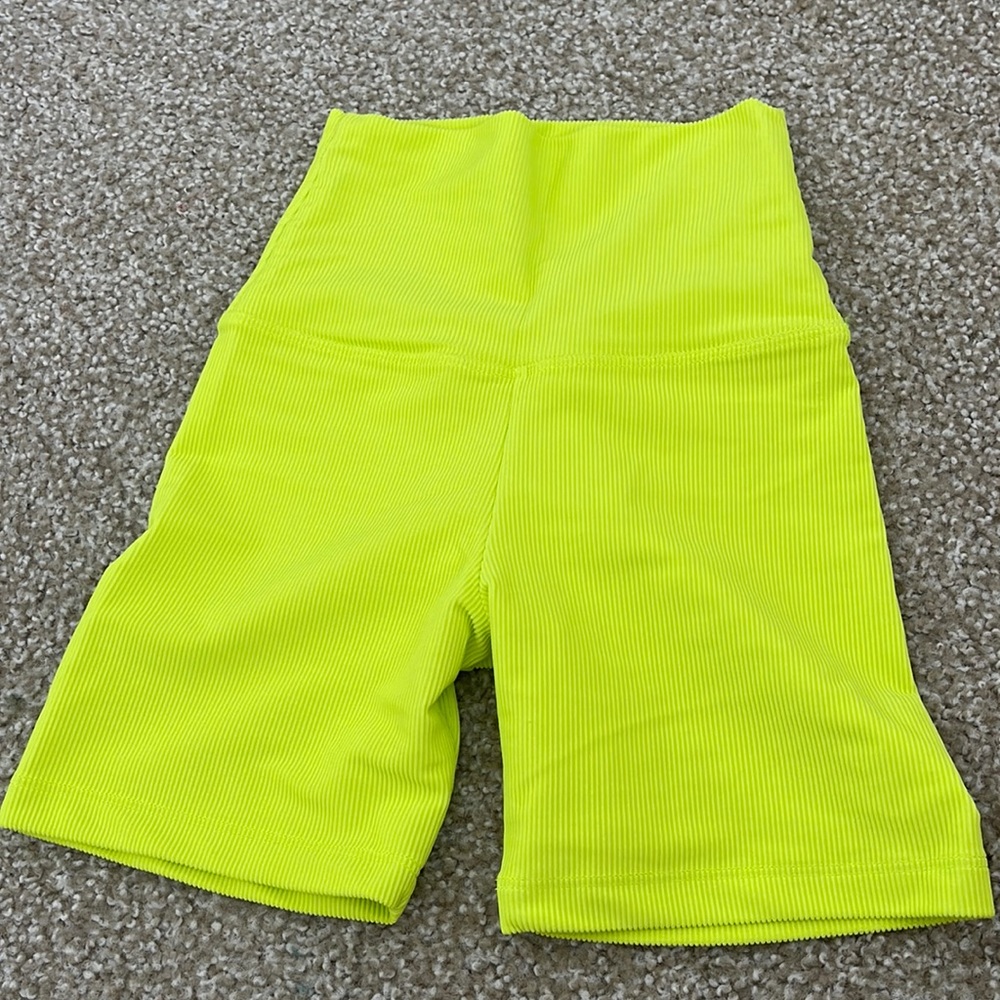 Beach riot XS shorts